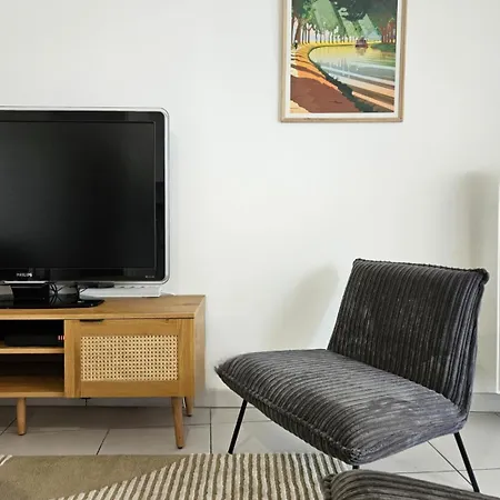 Apartment T3 Universites & Hospitals - Havre De Paix Pres - Parking - Terrasse *